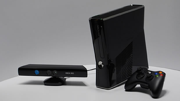 Xbox Slim e o Kinect (Foto: Divulgação)