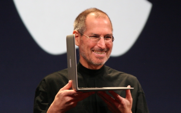 Jobs apresenta o MacBook Air (Foto: Wikicommons)