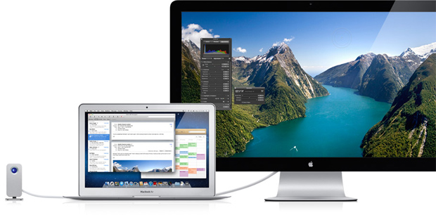 MacBook Air com monitor externo (Foto: Reprodução)