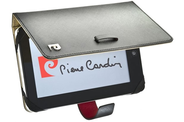 Pierre Cardin Tablet PC. (Foto: Divulgação)