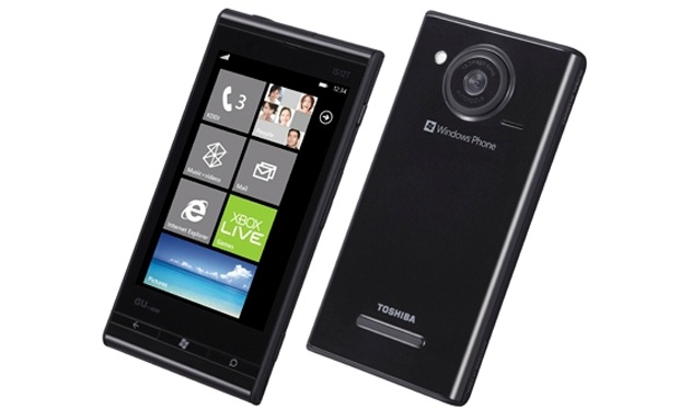 Fujitsu IS12T, o primeiro com Windows Phone 7 Mango (Foto: Divulgação)