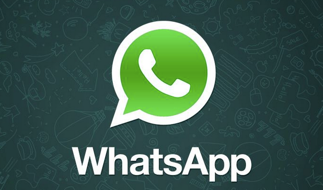 O aplicativo do Whatsapp no Facebook é falso (Foto: Reprodução)
