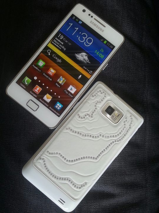 Crystal Edition do Samsung Galaxy S2 (Foto: Reprodução)