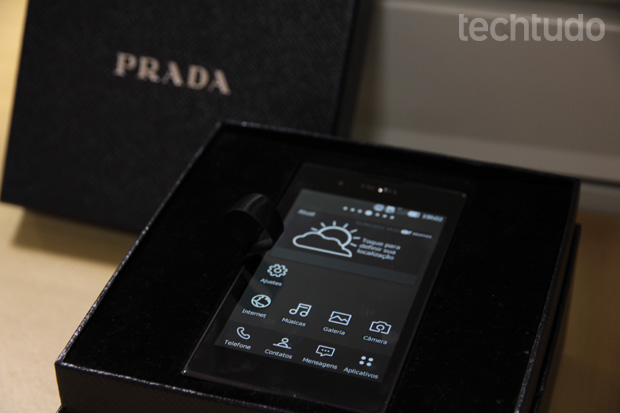 O LG Prada 3.0 é o primeiro smartphone da LG em parceria com a Prada  (Foto: TechTudo)