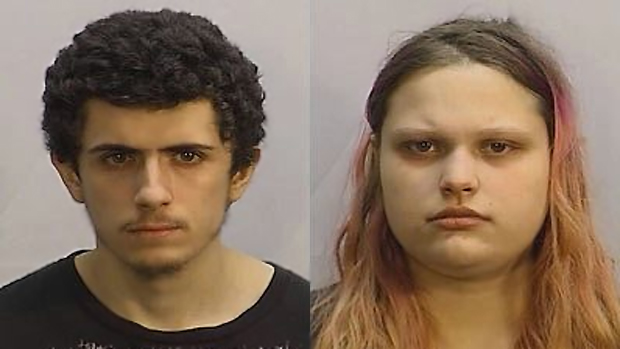 Brian Frazier e Stefany Ash, presos pela morte do filho (Foto: Player Attack)