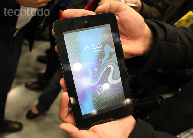 O Slate 7 é a aposta da HP para brigar com o Nexus 7 e  Kindle Fire HD (Foto: Allan Melo/TechTudo)