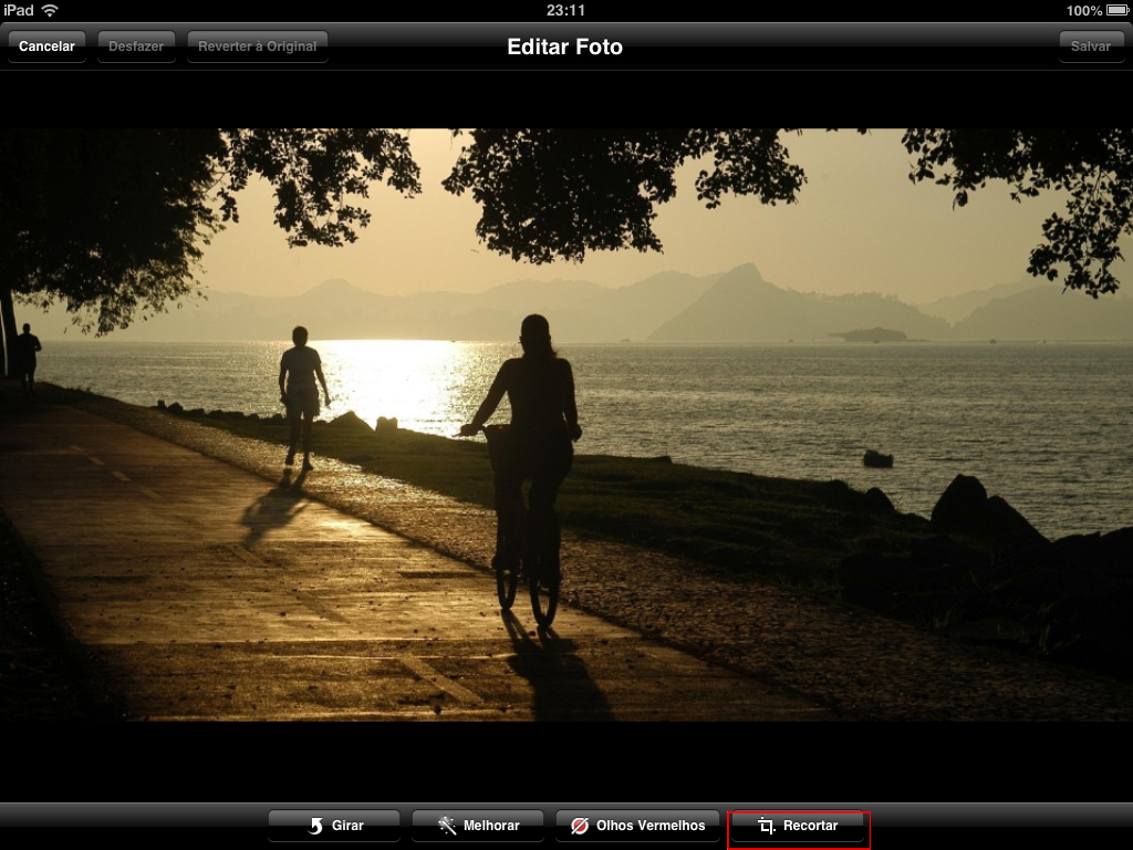 iPad oferece quatro tipo de edição nativa de fotos (Foto: Reprodução/ Mariana Coutinho)