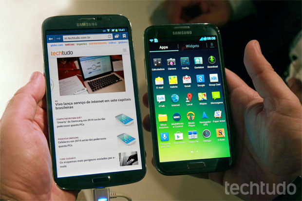 Galaxy Mega ao lado do Galaxy Note 2 (Foto: Allan Melo/TechTudo)