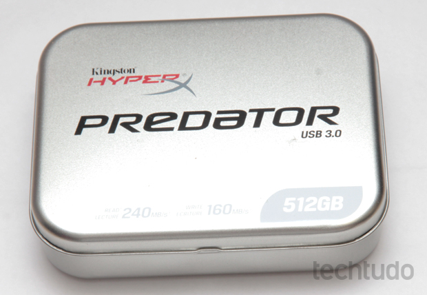 O Pendrive Kingston HyperX Predator 3.0 vem em uma caixa (Foto: TechTudo/Pedro Cardoso)