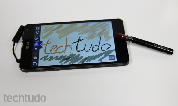Optimus G traz "Quick Memo", que pode ser utilizado com canetinha (Foto: Elson de Souza/TechTudo)