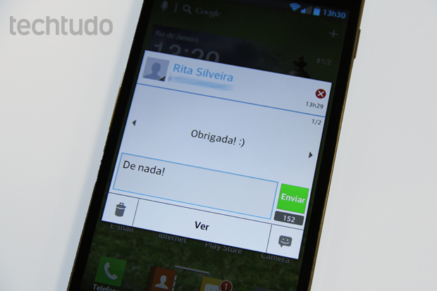 Optimus G exibe janelas para respostas rápidas à SMS, mas bug no teclado irrita (Foto: Elson de Souza/TechTudo)