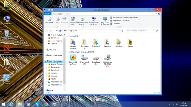 Windows 8.1 traz de volta o botão iniciar e faz poucas mudanças na interface desktop (Foto: Elson de Souza/TechTudo)