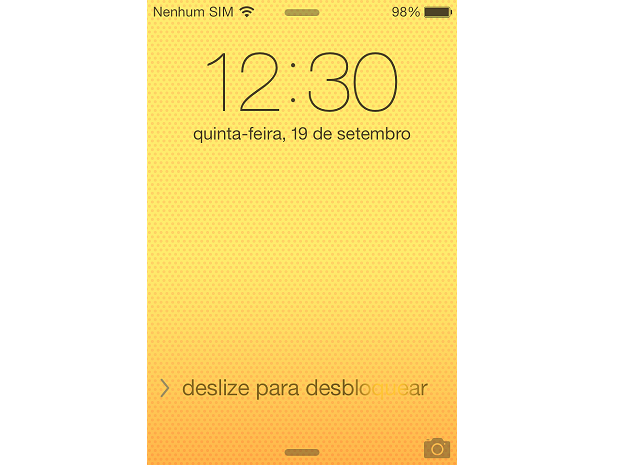 iOS 7 tem central disponível até na tela de bloqueio (Foto: Reprodução/Thiago Barros)