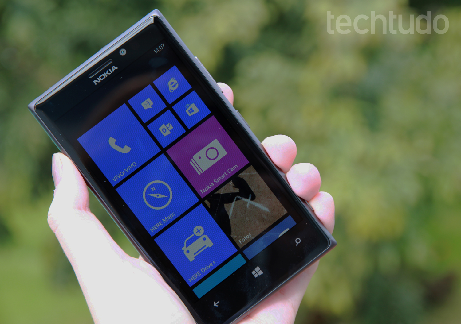 Lumia 925 visto de frente (Foto: Luciana Maline/TechTudo)
