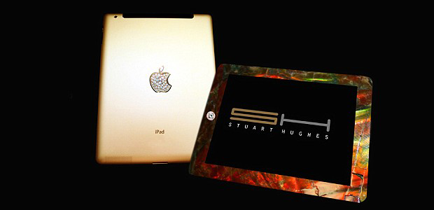 iPad  Gold History é banhado a ouro e possui diamantes e ossos de dinossauro (Foto: Divulgação)