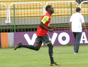 Guilherme Negueba no treino do Flamengo