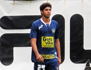 Gabriel treino Botafogo (Foto: Gustavo Rotstein/Globoesporte.com)