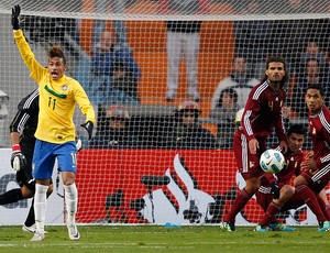neymar brasil venezuela copa américa (Foto: agência AP)