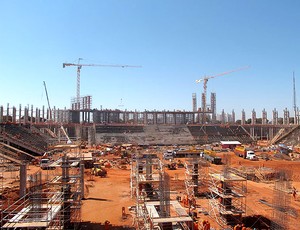 obras no estádio Nacional de Brasília (Foto: Marcelo Junior / Globoesporte.com)