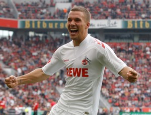 Podolski colonia gol bayer leverkusen (Foto: Agência Reuters)