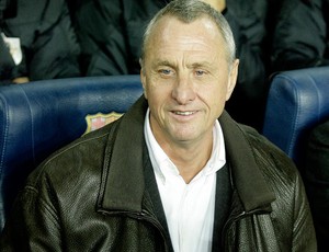 Cruyff, treinador da Catalunha (Foto: AFP)