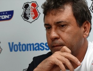 Zé Teodoro, técnico do Santa Cruz (Foto: Bruno Marinho / GloboEsporte.com)