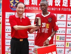 Angolano Johnson, ex-Lusa, foi destaque pelo campeonato chinês (Foto: Divulgação)