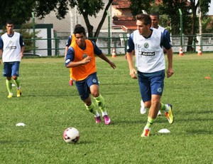 Time será o mesmo do primeiro treino contra o Brazlândia-DF (Foto: Rosiron Rodrigues/Goiás E.C.)