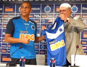 Walter e Gilvan Cruzeiro (Foto: Leonardo Simonini/Globoesporte.com)