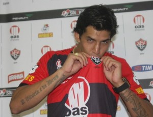 Victor Ramos - Vitória (Foto: Divulgação / Vitória)