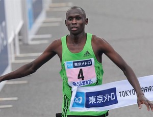 Michael Kipyego vence Maratona de Tóquio (Foto: agência efe)