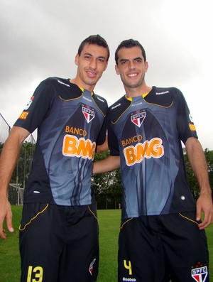 Xandão e Rhodolfo, do São Paulo (Foto:  Site oficial do São Paulo FC)