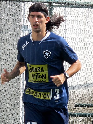 Loco Abreu no treino do Botafogo (Foto: Gustavo Rotstein / GLOBOESPORTE.COM)