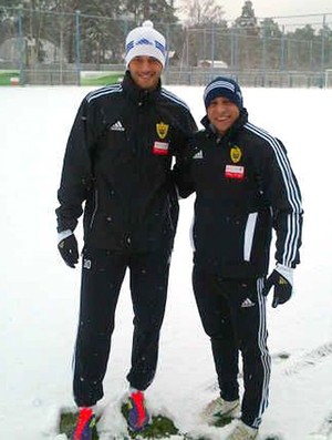 João Carlos e Roberto Carlos no Anzhi (Foto: Divulgação)