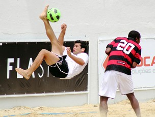 Dieguinho futebol de areia (Foto: Rodrigo Molina/Divulgação)