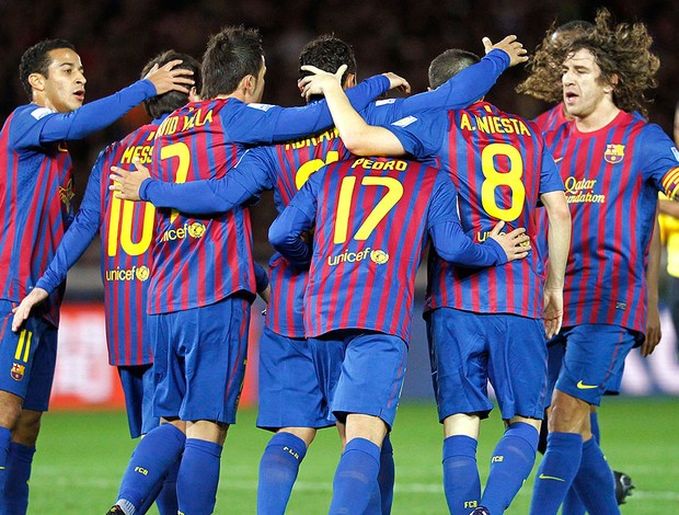 Barcelona comemora gol contra o Al Sadd (Foto: Reuters)