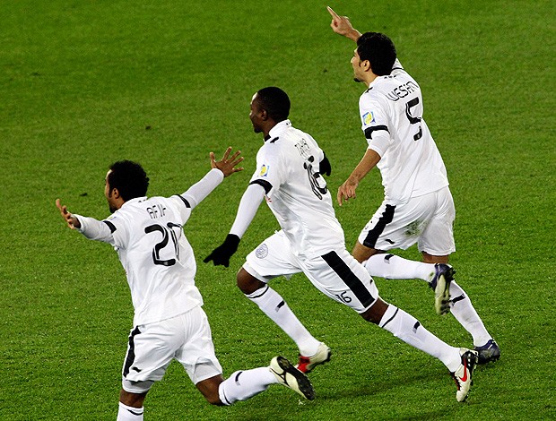 jogadores al sadd comemoram a terceira colocação no mundial (Foto: Agência AP)