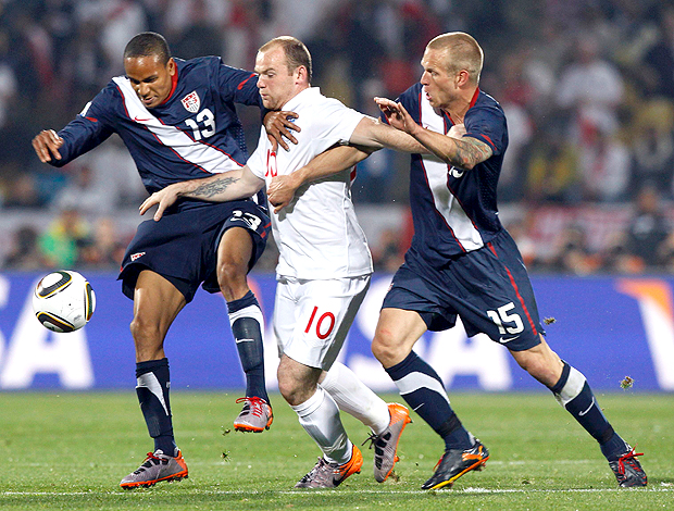 Rooney Inglaterra x EUA