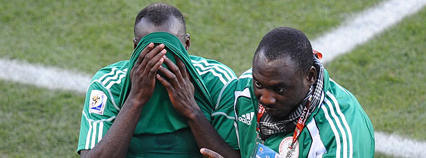 Sani Kaita expulso jogo Nigéria