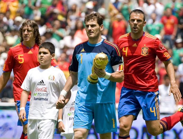 Marchena, Casillas e Puyol, Espanha  amistoso México