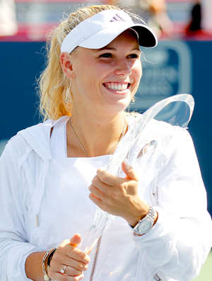 Caroline Wozniacki Montreal tênis troféu