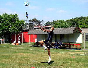 Alex Silva no treino do São Paulo