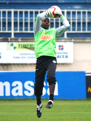 Edson Bastos, goleiro. Coritiba (Foto: Divulgação / site oficial do Coritiba)