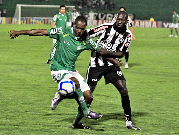 Reinaldo Somalia Guarani x Botafogo