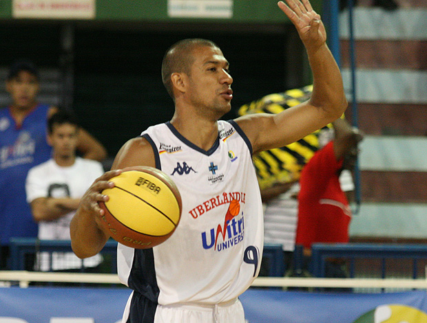 Valtinho, do Uberlândia basquete (Foto: Rodrigo Carlos/Divulgação)