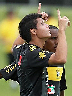 matheus  amistoso seleção brasileira jogo-treino da Sub-17  (Foto: Divulgação/CBF)