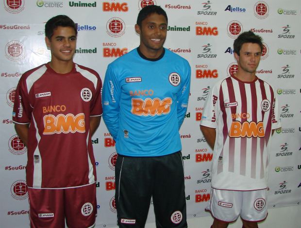 Desportiva Ferroviária apresenta novos uniformes (Foto: Igor Gonçalves/GloboEsporte.com)