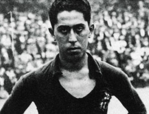 Paulino Alcántara, maior artilheiro da história do Barcelona (Foto: Divulgação / Site Oficial do Barcelona)