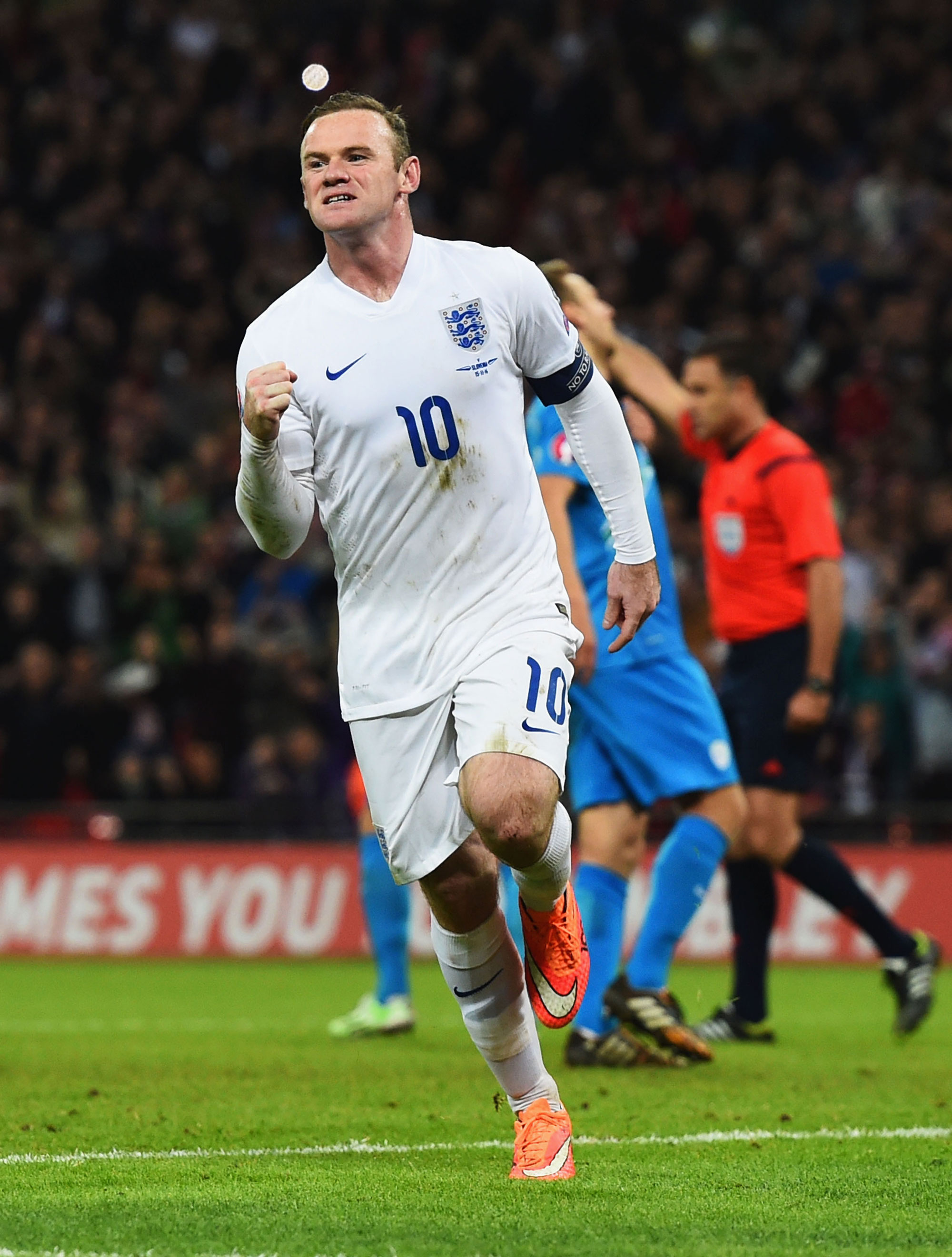 Rooney fica fora da convocação da Inglaterra para jogos contra Escócia e  França - Tribuna do Norte