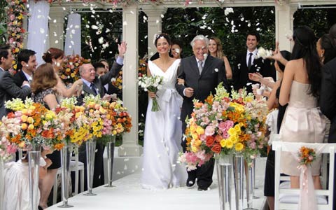 Raul e Carol se casaram em bela cerimônia (Insensato Coração/ TV Globo)